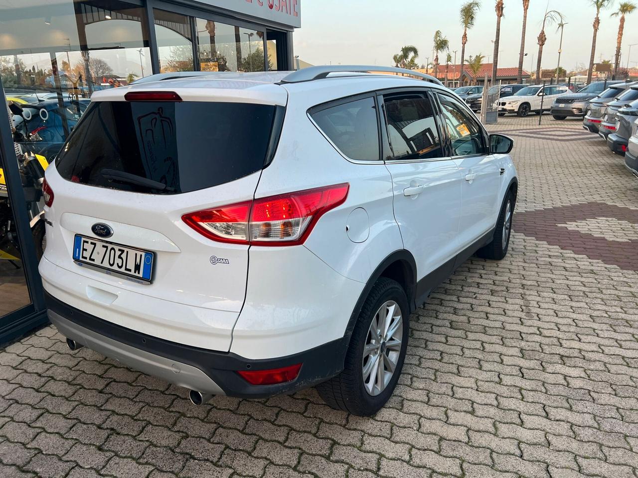 Ford Kuga 2.0 TDCI 120 CV S&S 2WD Titanium
