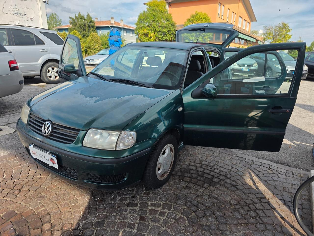 Volkswagen Polo 1.4 cat 5 porte Con 266.000km Neopatentati ok