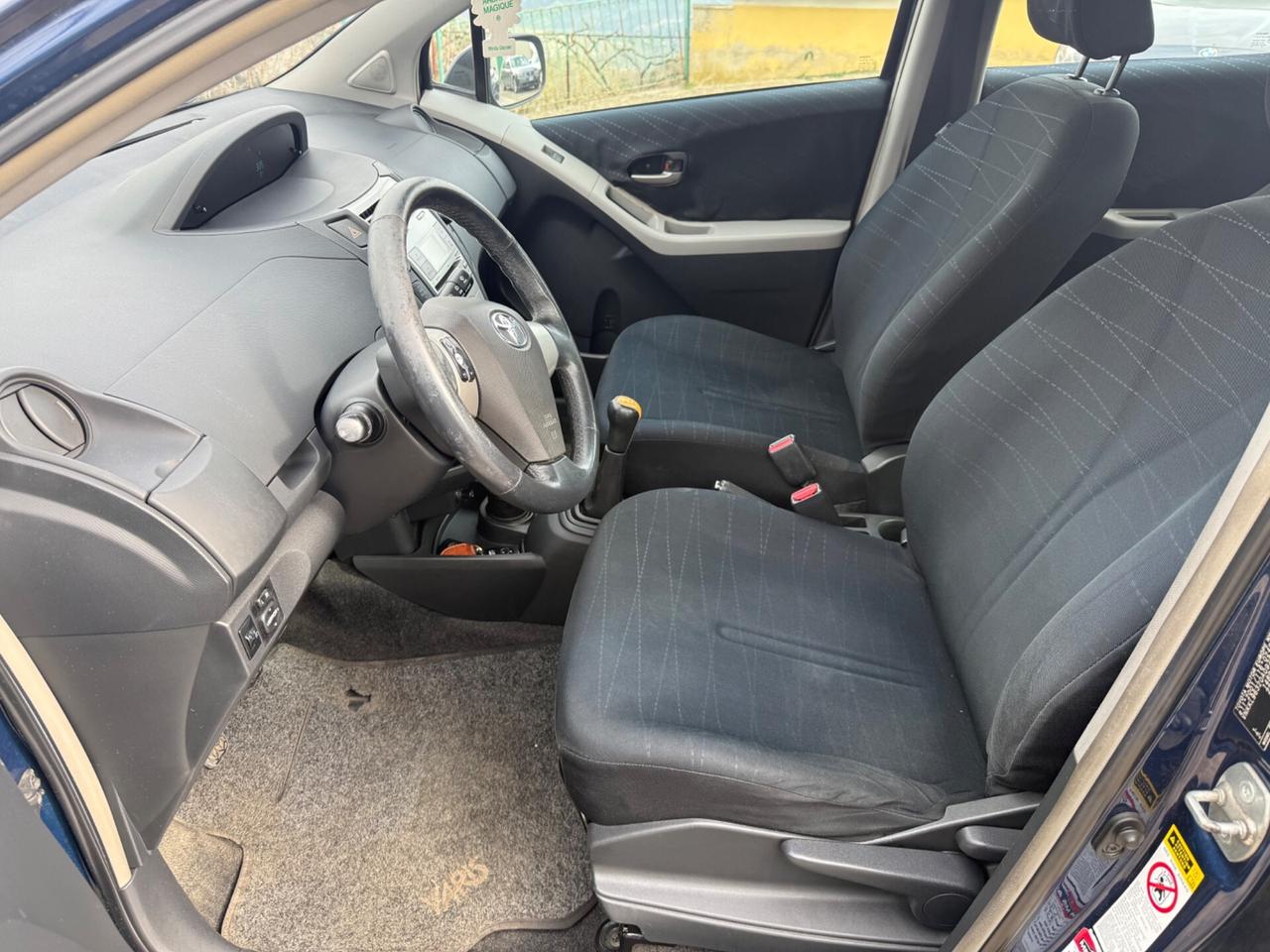 Toyota Yaris 1.3 5 porte Sol