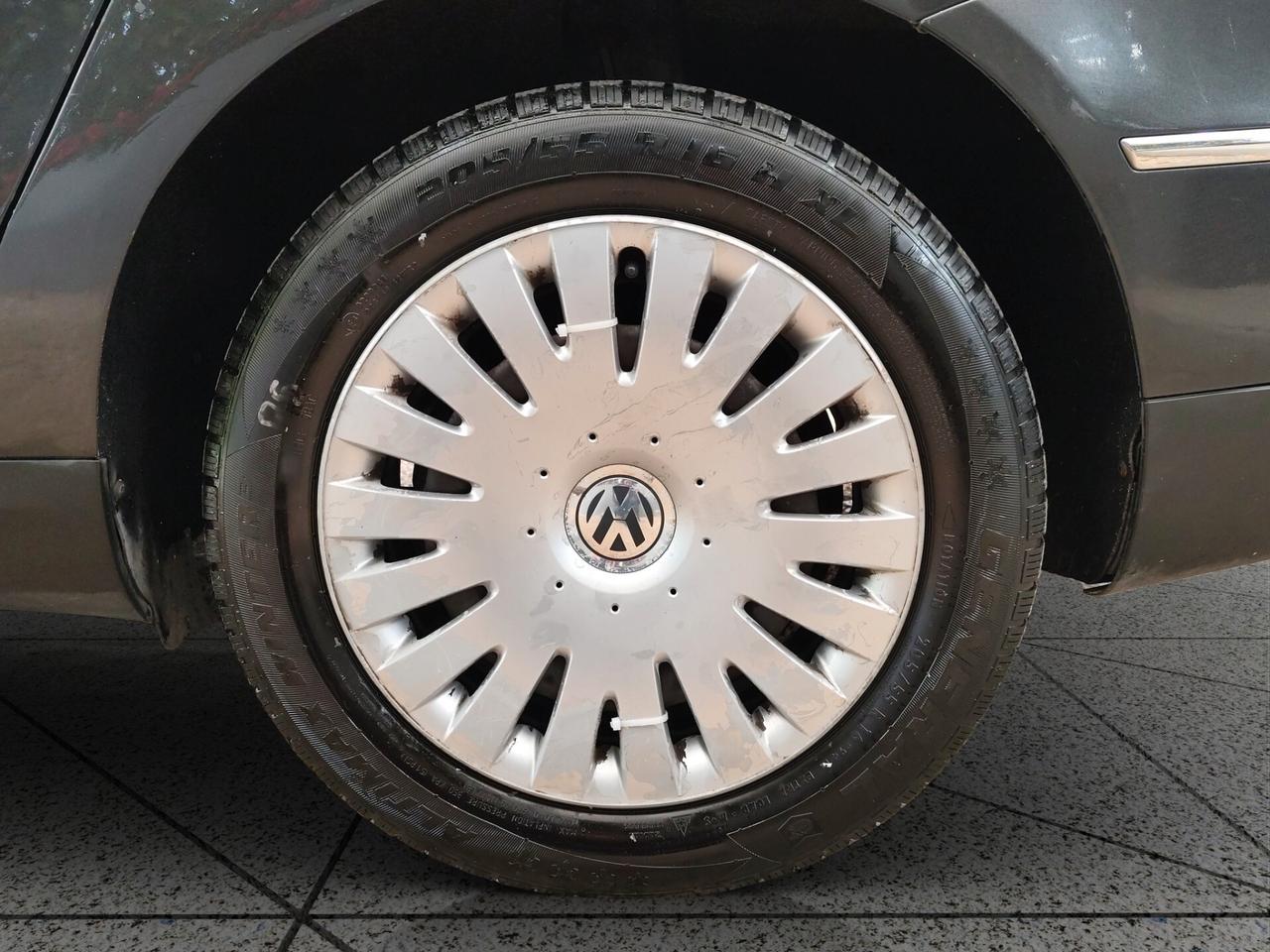 Volkswagen Passat 1.9 TDI/105CV Var. Comfortline