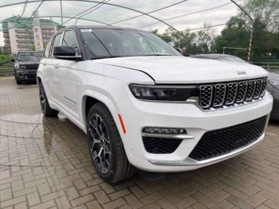 NUOVA JEEP® GRAND CHEROKEE 4xe - Vieni a scoprirla da Auto 2000