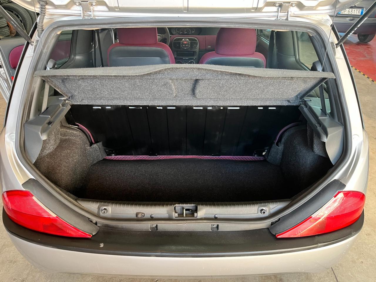 Lancia Y 1.2i cat LS