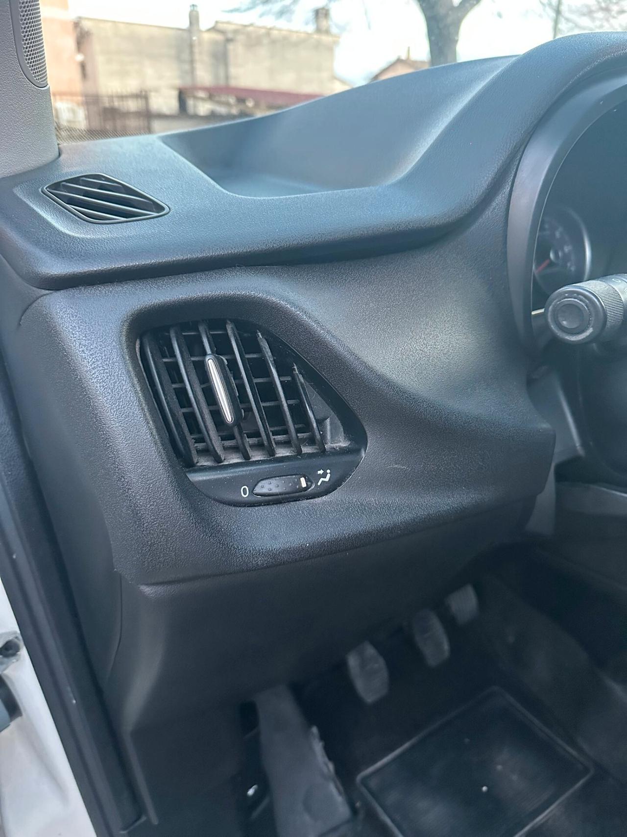 Fiat Doblo Maxi 2017 Diesel Euro6b Autocarro