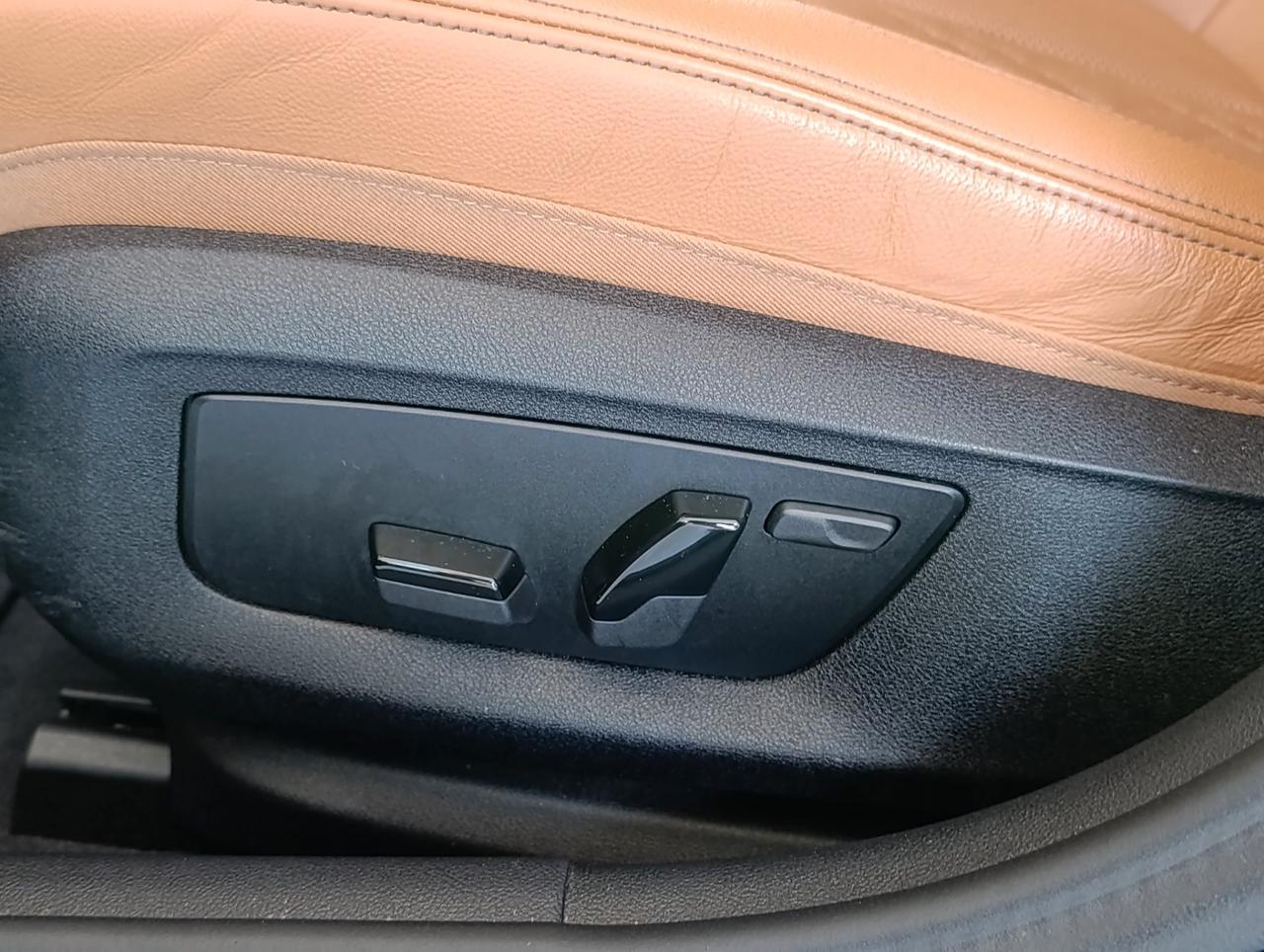 BMW 520 d Touring mhev 48V xdrive Business auto