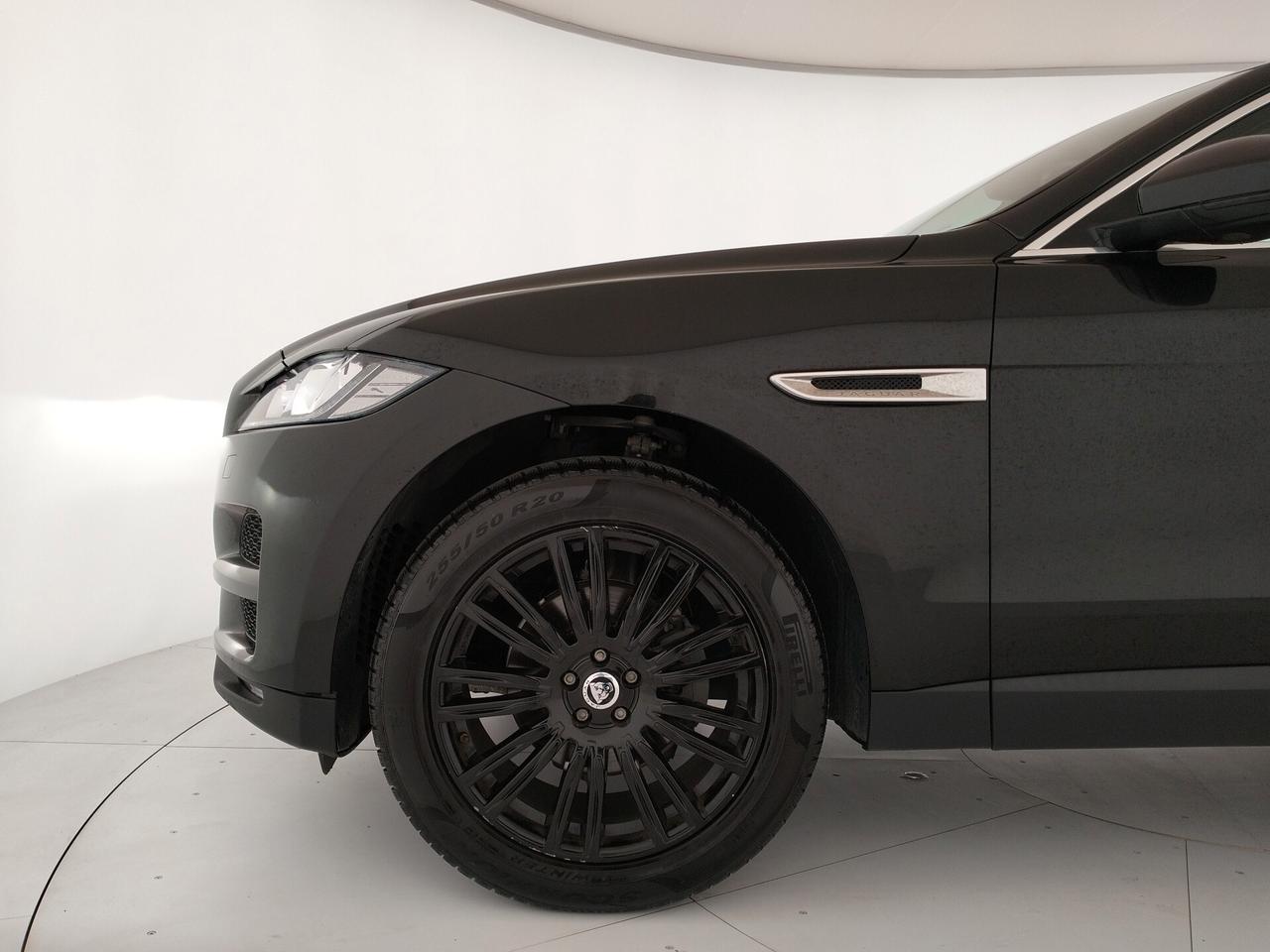 Jaguar F-Pace 2.0 D 180 CV AWD aut. Prestige