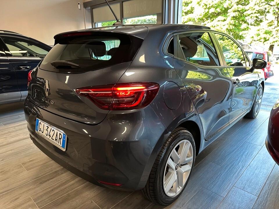 Clio 1.0 tce Business 90cv neopatentati