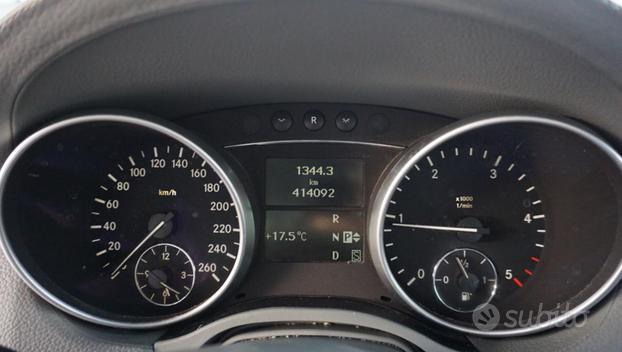 MERCEDES-BENZ GL 320 CDI cat Chrome 7