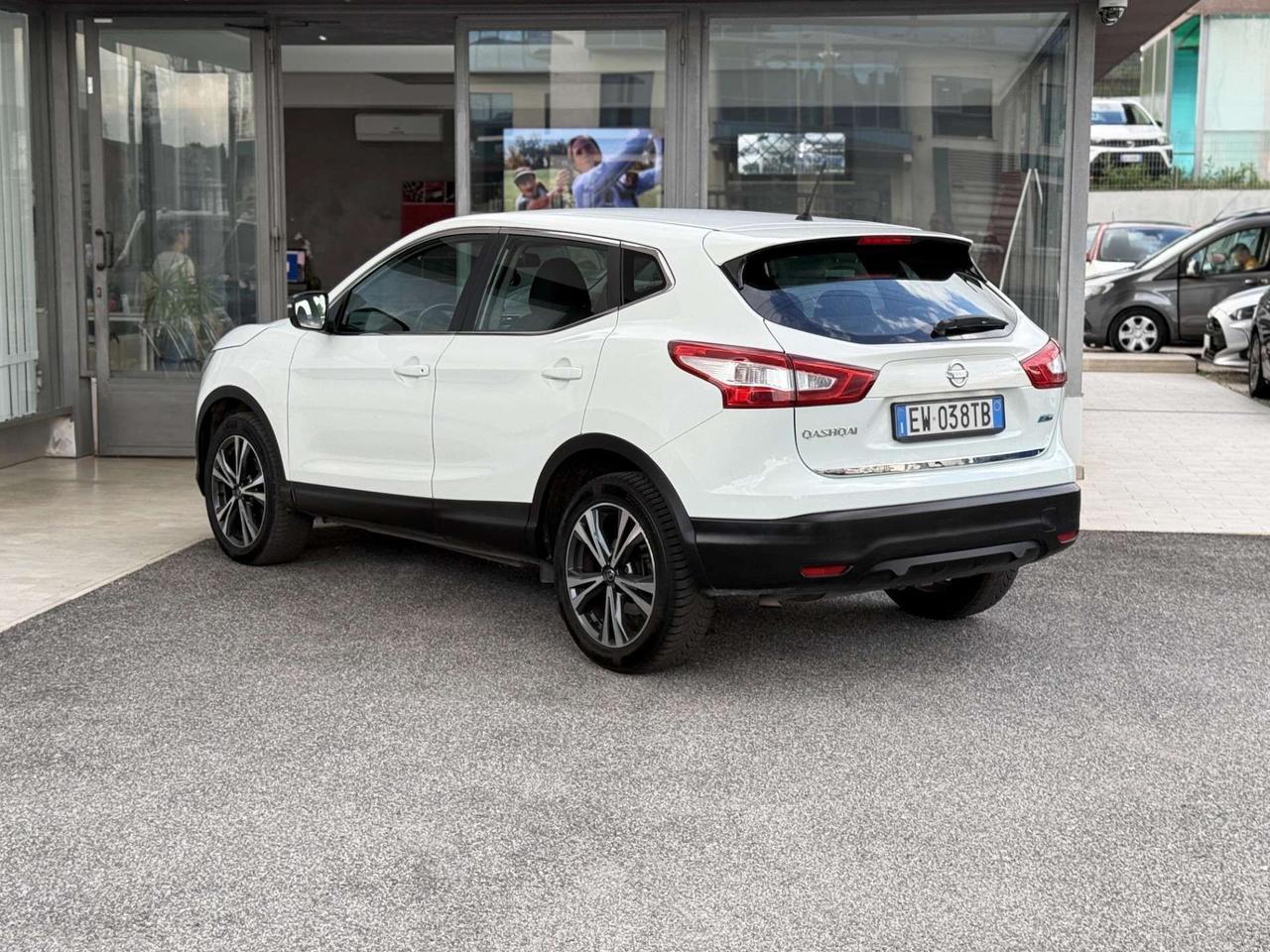 Nissan Qashqai 1.6 Diesel 130CV E5 - 2014