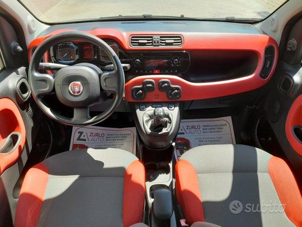 FIAT Panda 1.3 MJT S&S 75CV LOUNGE