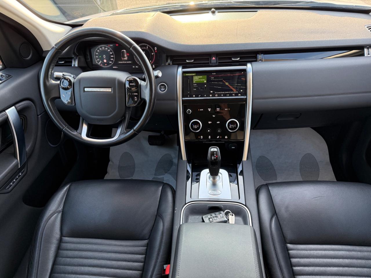 Land Rover Discovery Sport 2.0 TD4 180 CV AWD 7 POSTI