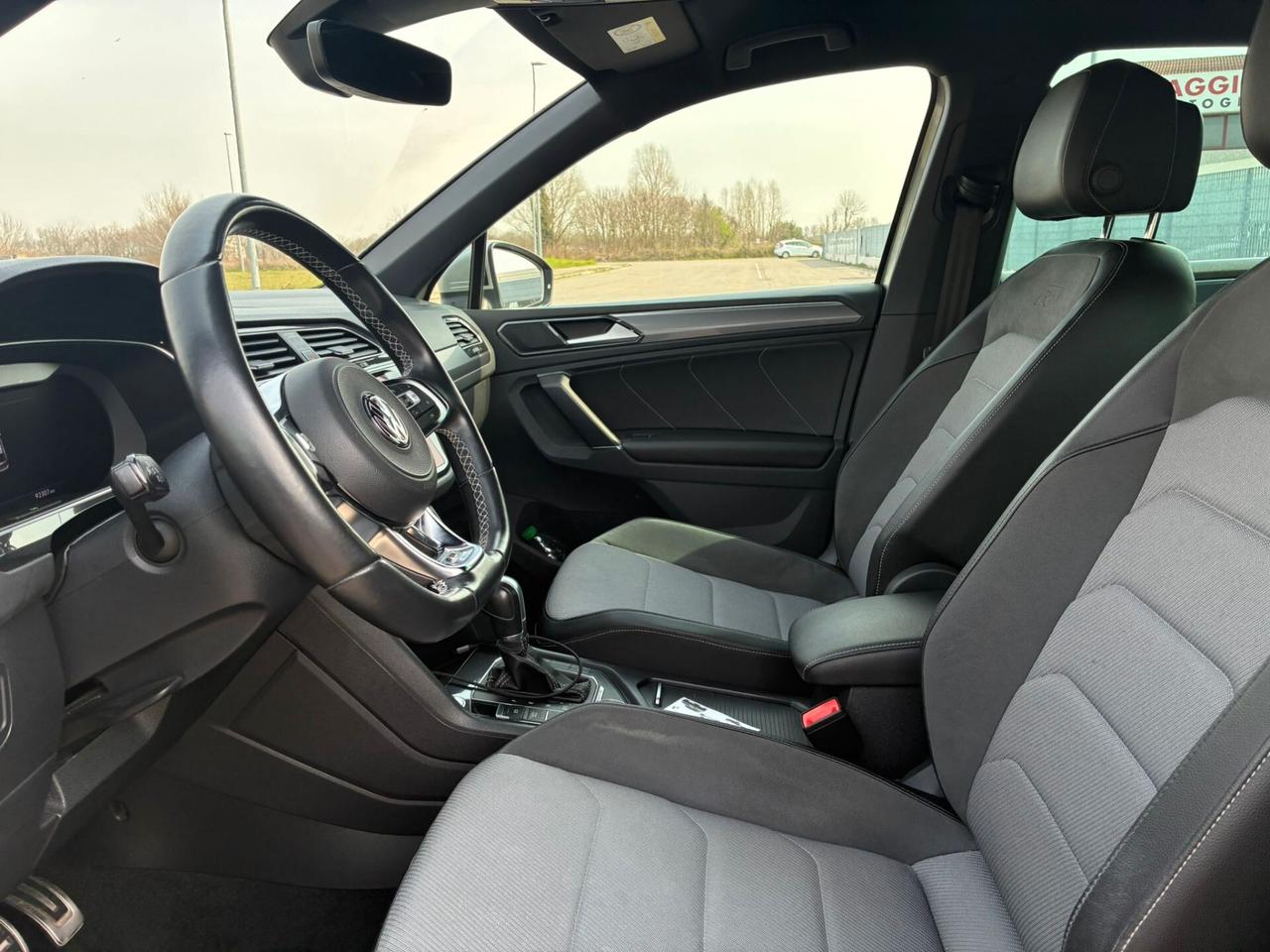 Tiguan 2.0 TDI SCR DSG 4MOTION Advanced BMT R-line