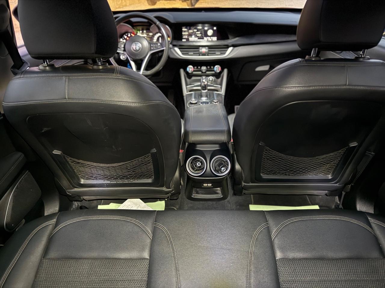 Alfa Romeo Stelvio at8 q4 190cv Veloce