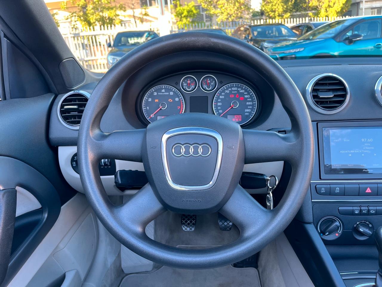 Audi A3 Cabrio 1.2 TFSI Attraction