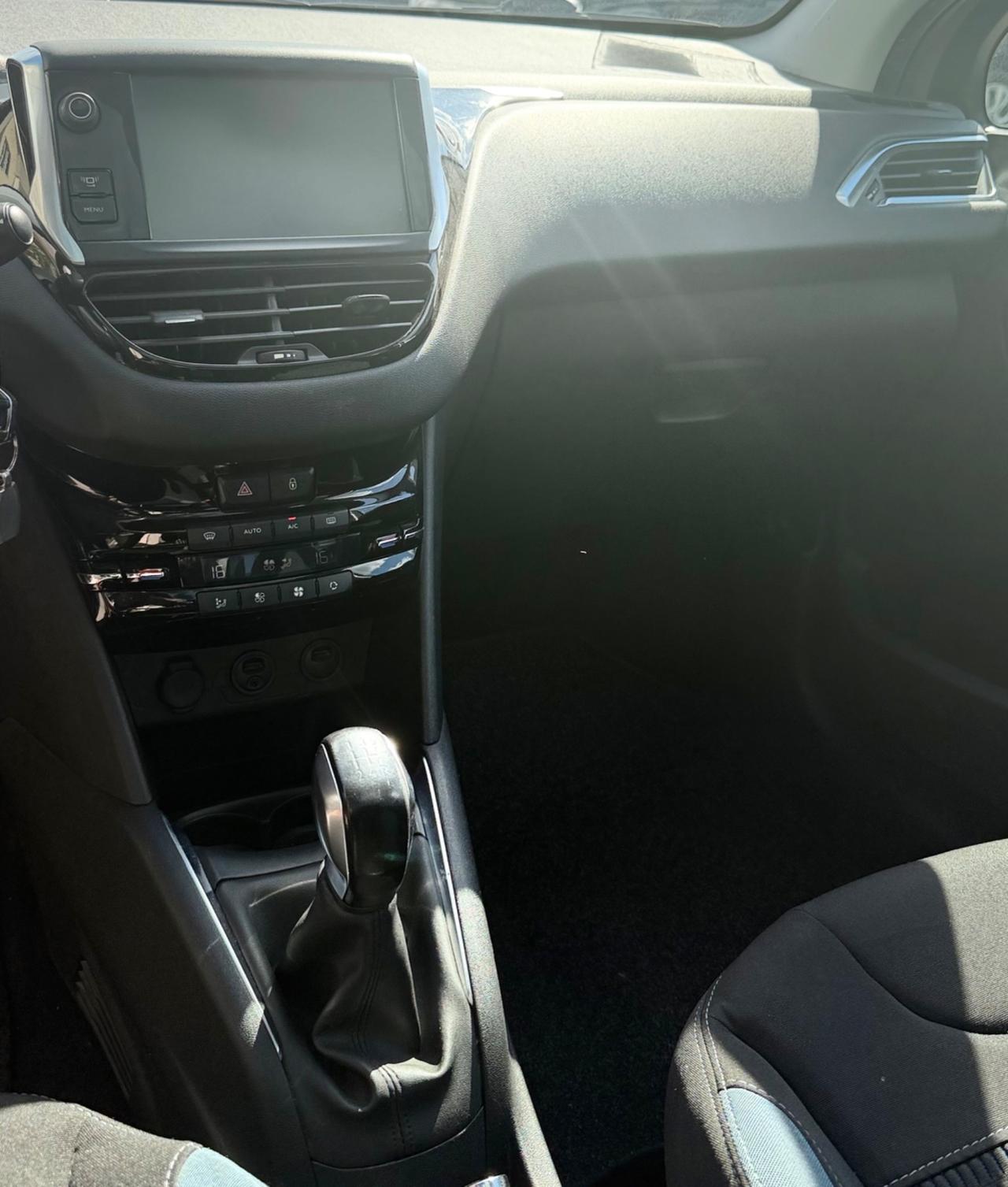Peugeot 208 1.2 Benzina Allure 82 Cv