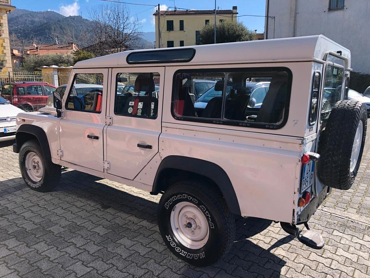 Land Rover Defender 110 2.4 TD4 Station Wagon 7 POSTI FATTURABILE IVA DEDUCIBILE UNICO PROPRIETARIO