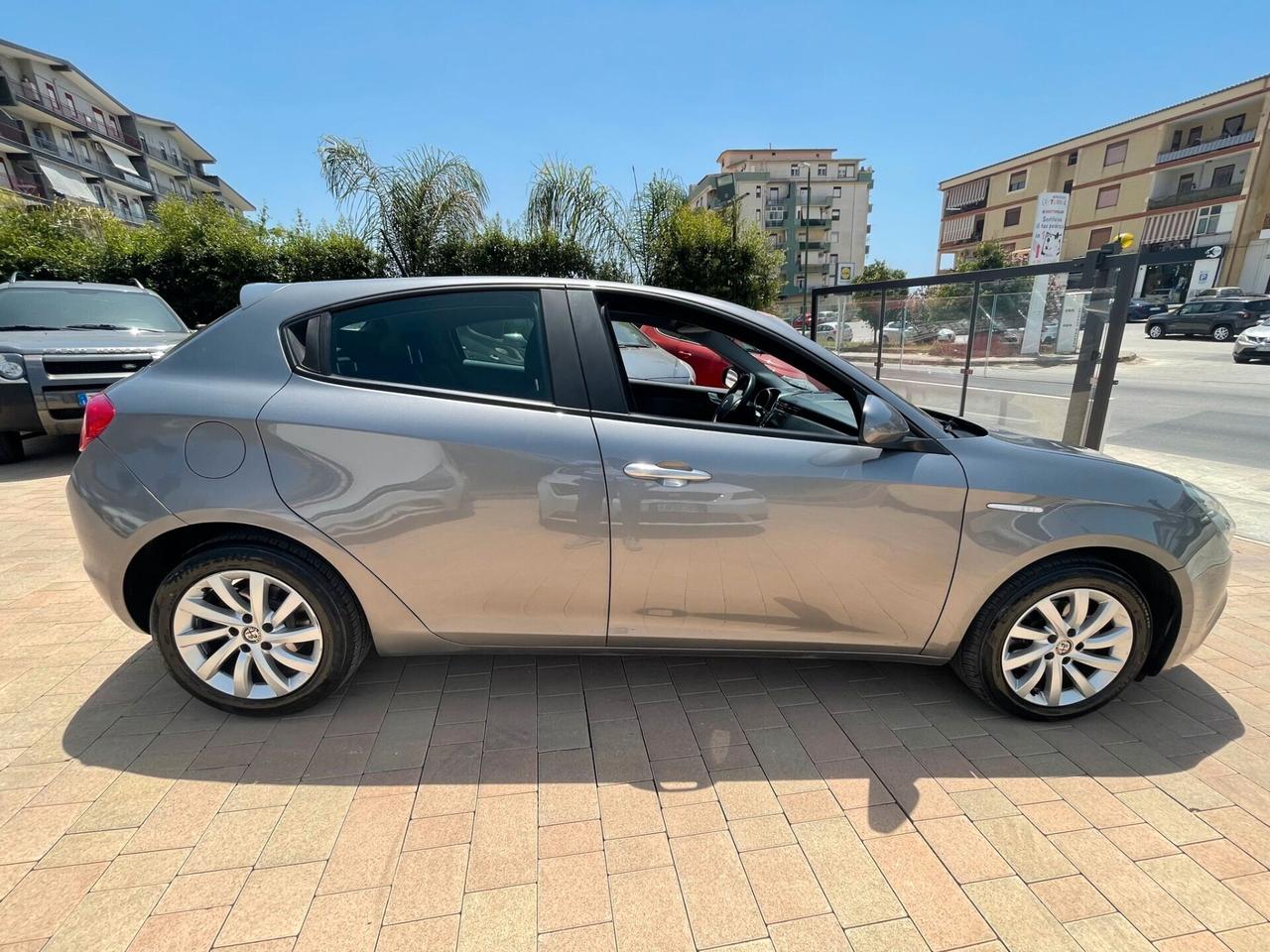 Alfa Romeo Giulietta"Finanziabile Senza Busta Paga"