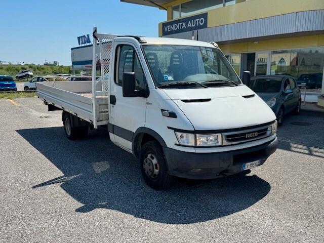 IVECO DAILY 35C12 HPI CASSONE LUNGO