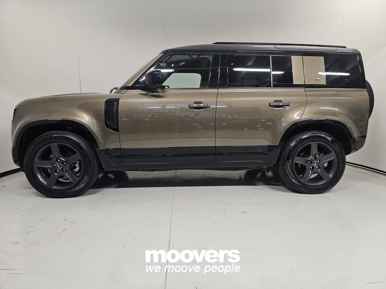 LAND ROVER Defender (2019) 110 3.0D I6 250 CV AWD Auto X-Dynamic HSE