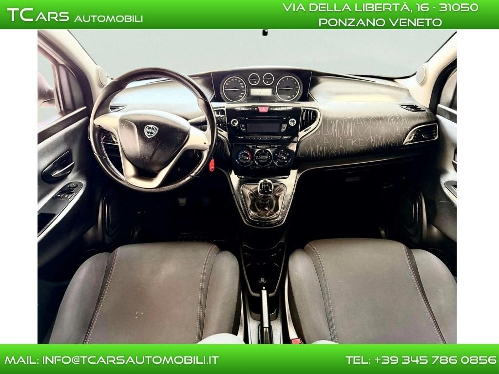 LANCIA YPSILON 0.9 BENZ-NEOPATENTATI-GOMME NUOVE