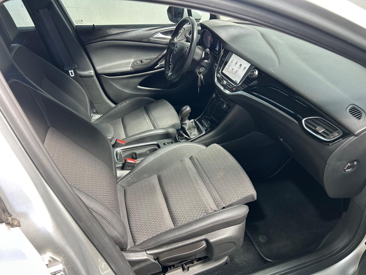 Opel Astra 1.6 CDTi 136CV aut. Sports Tourer Innovation