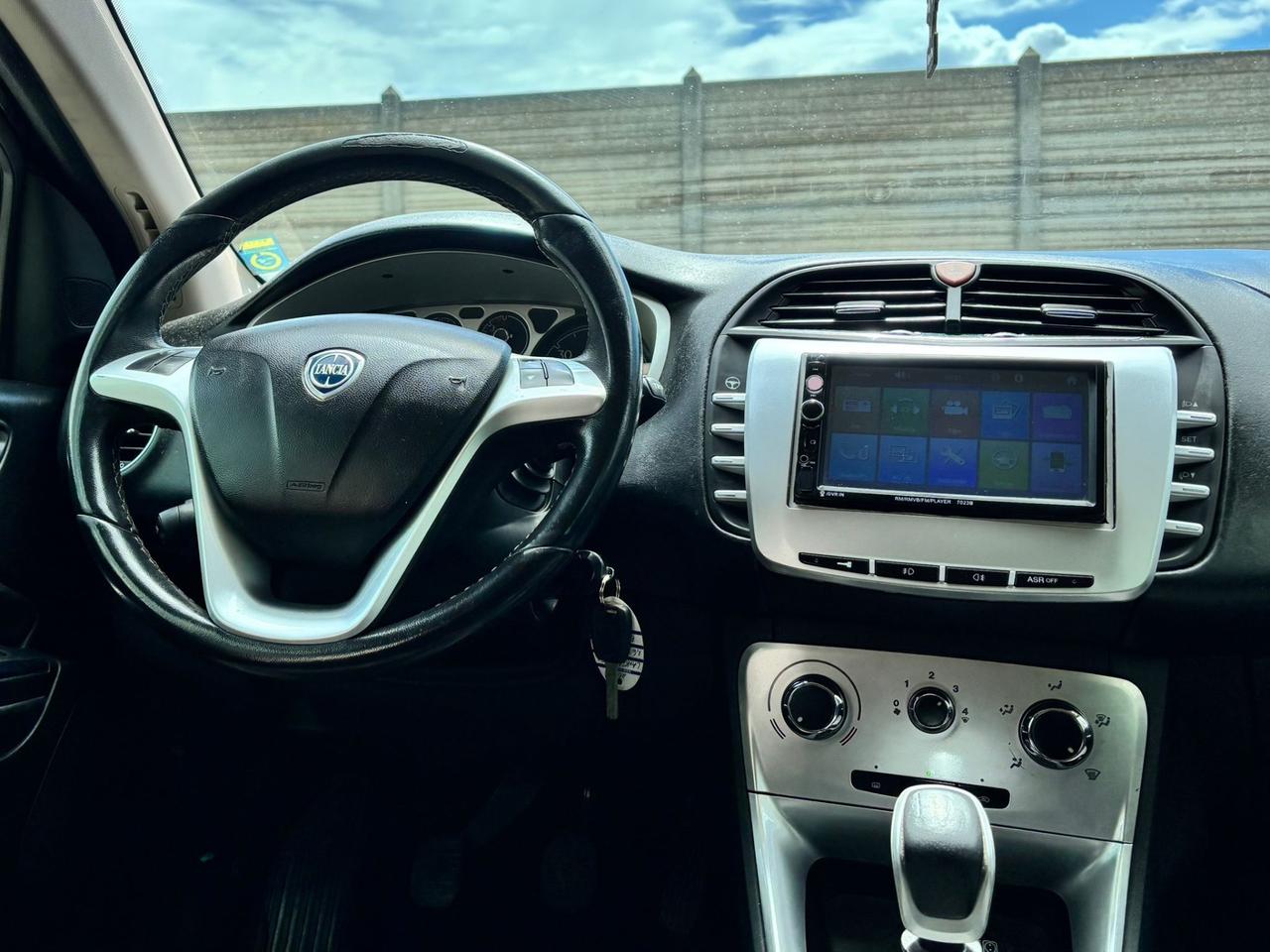 Lancia Delta 1.6 MJT DPF Platino NEOPATENTATI