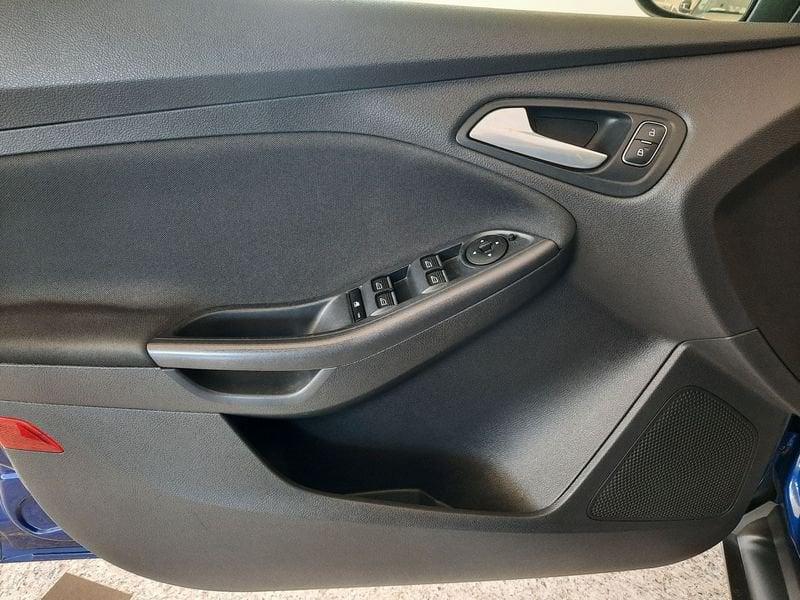 Ford Focus 1.5 TDCi 120 CV S&S Powershift SW Business AUTOCARRO N1