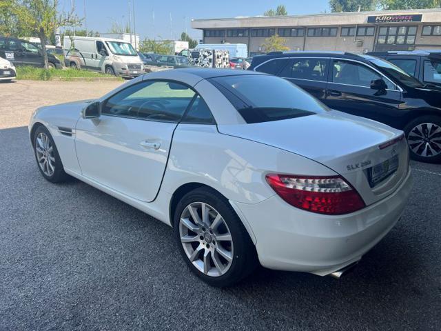 MERCEDES-BENZ SLK 200 Sport