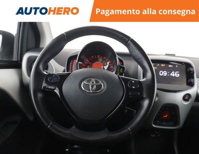 TOYOTA Aygo 1.0 VVT-i 69 CV 5 porte x-play MMT