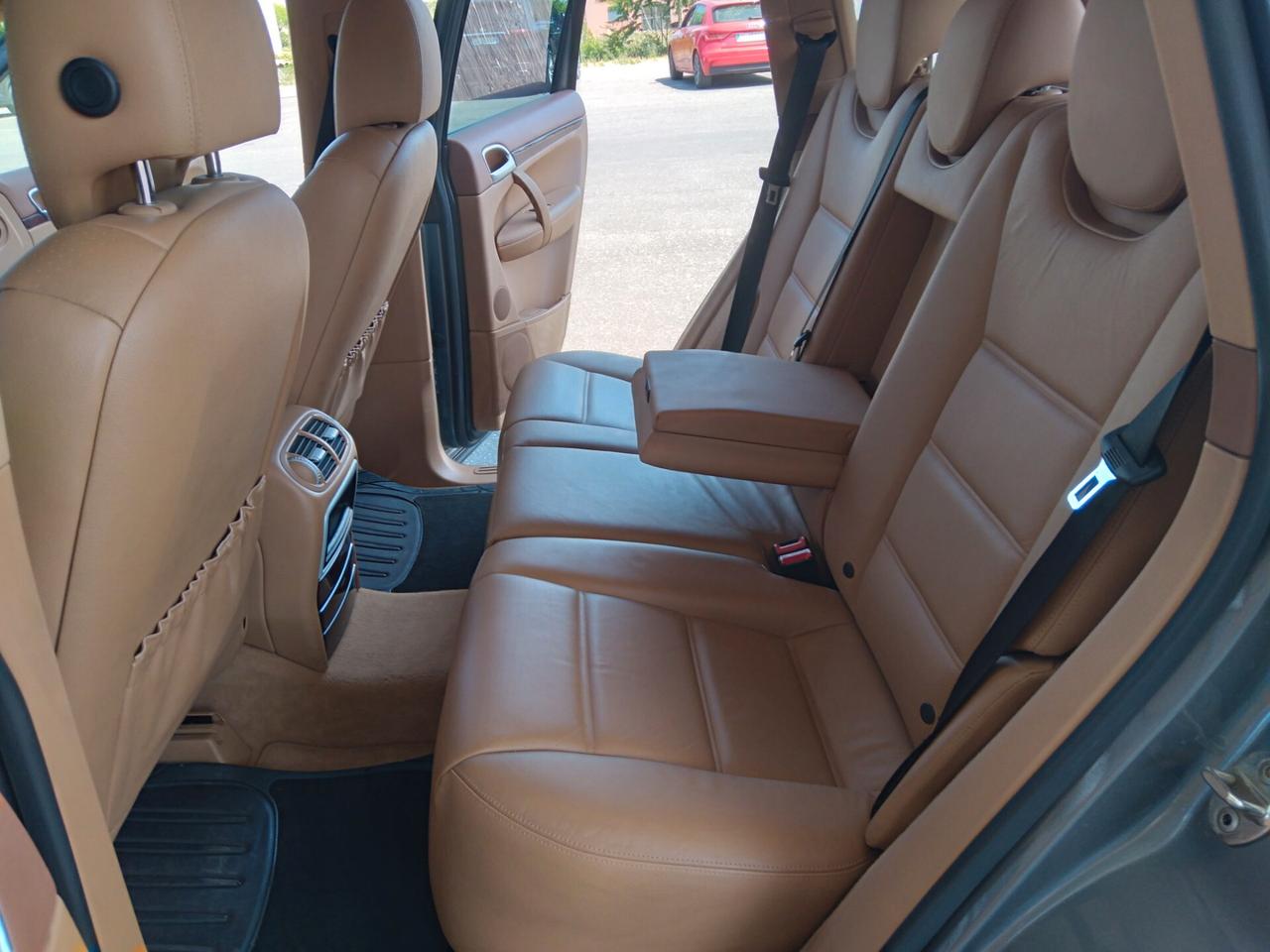 Porsche Cayenne 3.2 V6 250cv cambio manuale 6marce