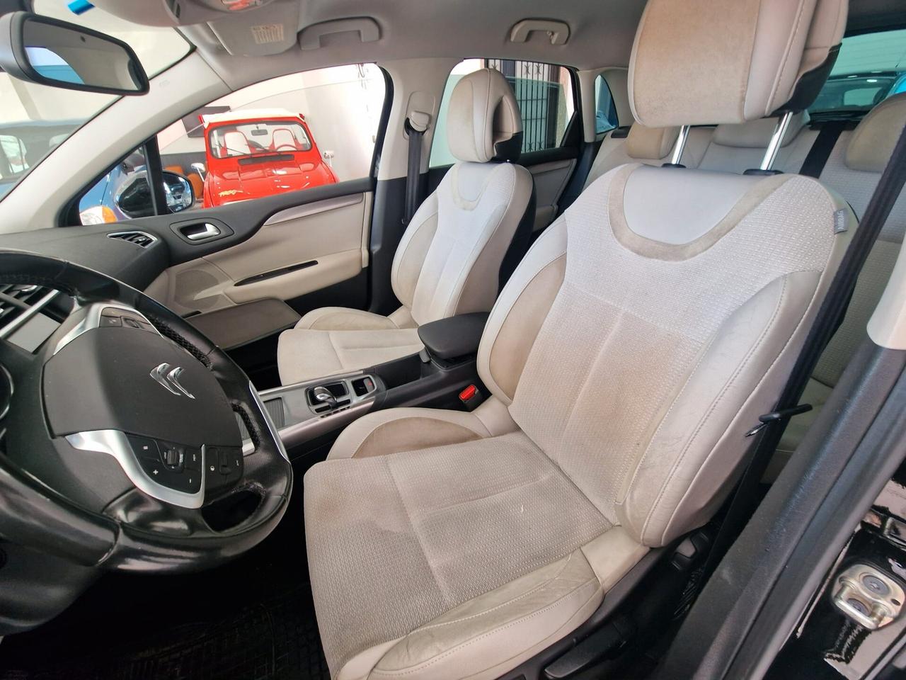 Citroen C4 1.6 HDi 110 Exclusive Cambio Automatico