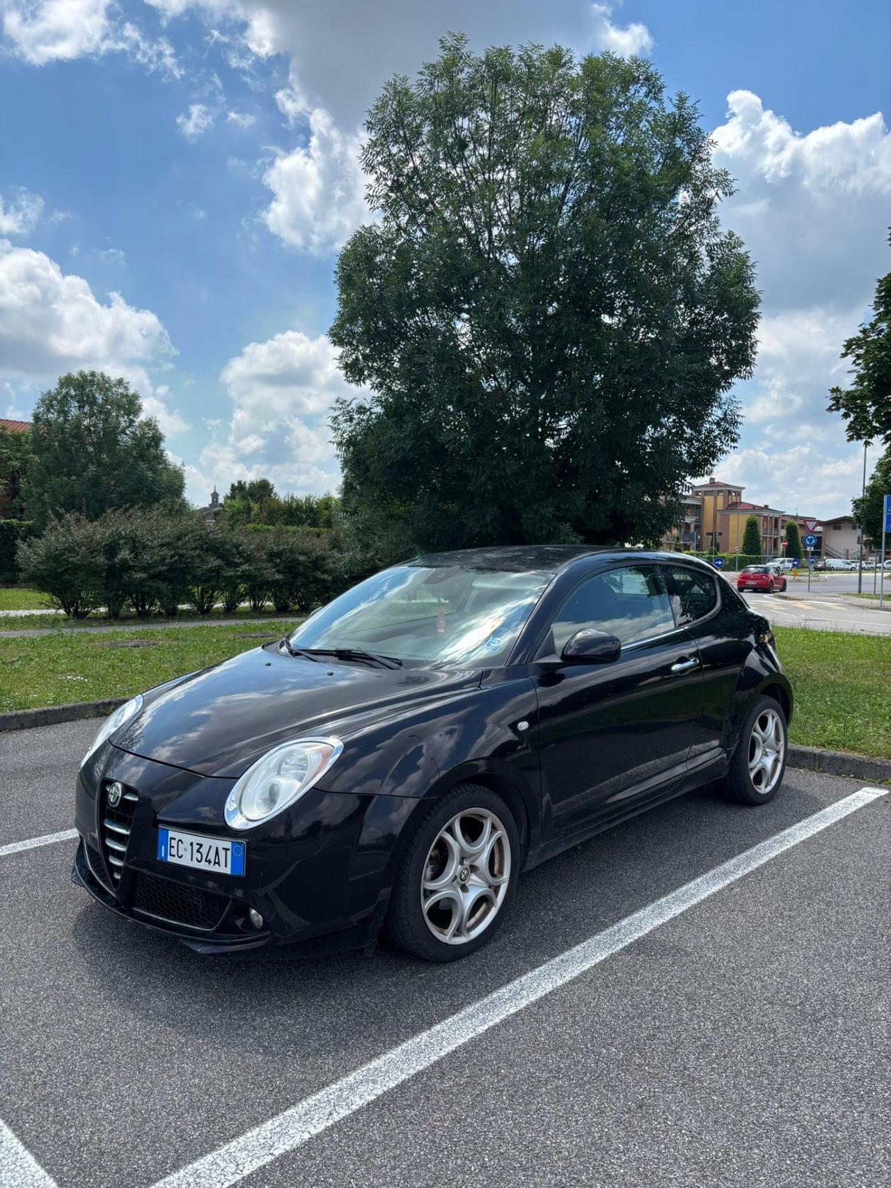 Alfa Romeo MiTo 1.3 JTDm-2 95 CV S&S Distinctive Sport Pack