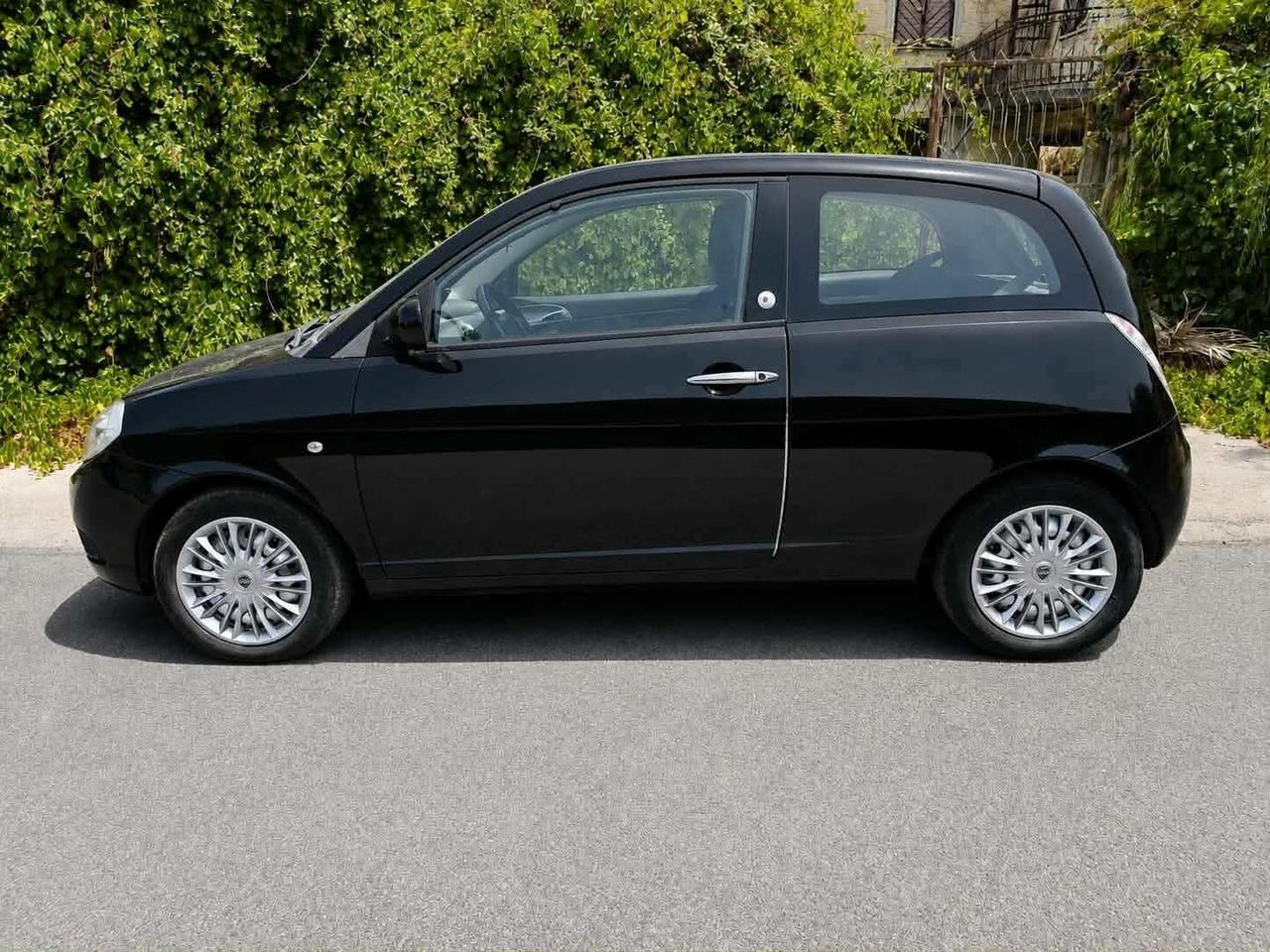 Lancia Ypsilon 1.4 Ecochic GPL - PARI AL NUOVO