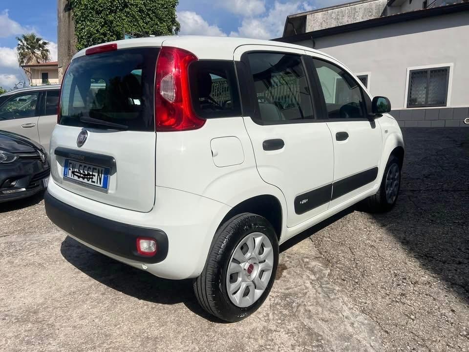 Fiat Panda 0.9 TwinAir Turbo Natural Power Lounge