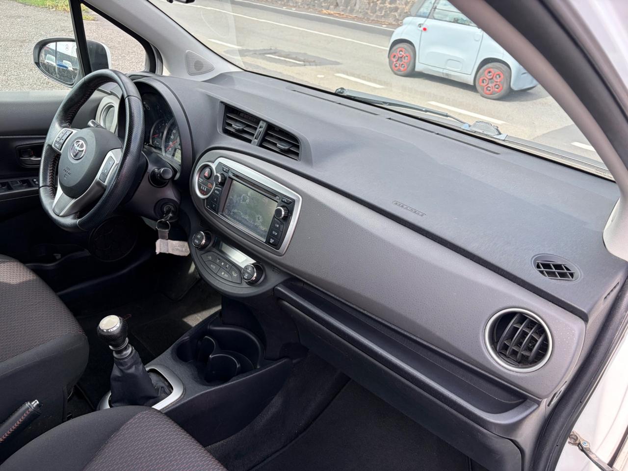 Toyota Yaris 1.4 D-4D 5 porte Lounge