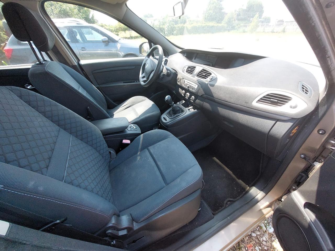 Renault Scenic Scénic 1.5 dCi 110CV Confort