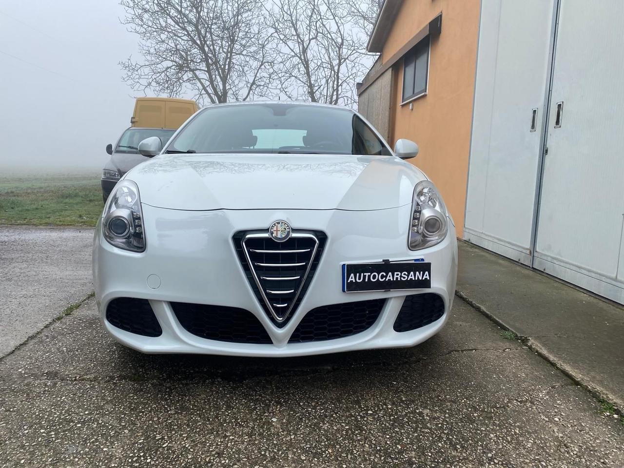 ALFA ROMEO GIULIETTA 1.6 JTDm-2 MOLTO BELLA GUARDA