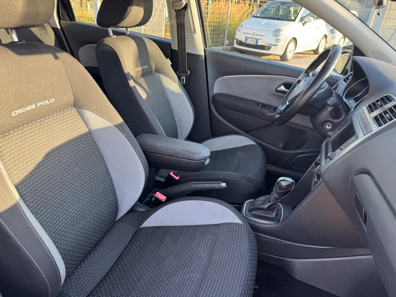 Volkswagen Polo Cross 1.2 TSI DSG BlueMotion Technology