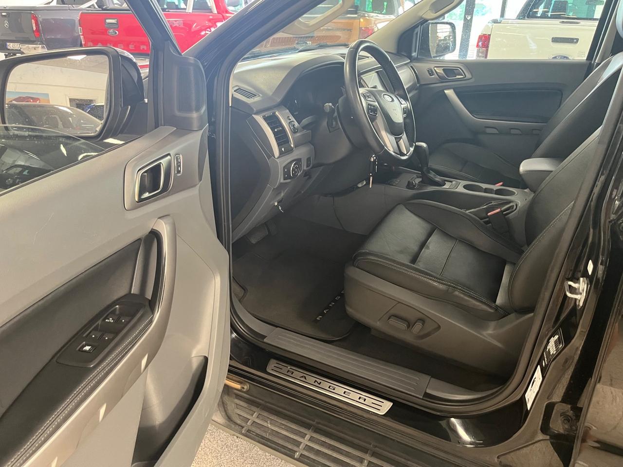 Ford Ranger 3.2 TDCi 200cv aut. Limited Black Edition