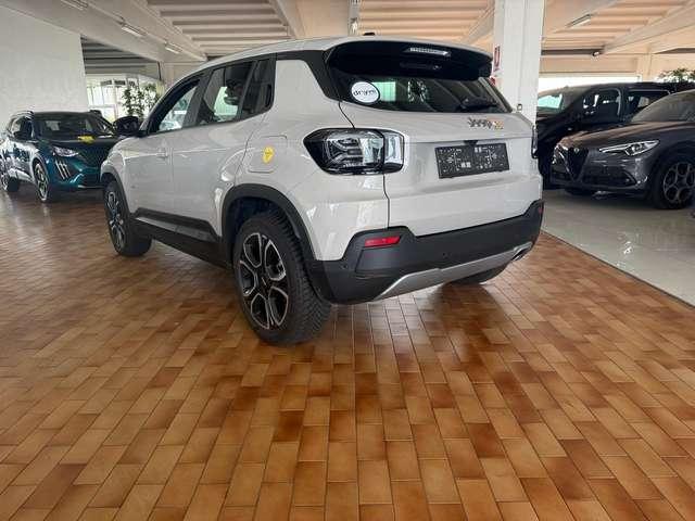 Jeep Avenger 1.2 e-hybrid Summit fwd 110cv tetto Apribile + Pelle