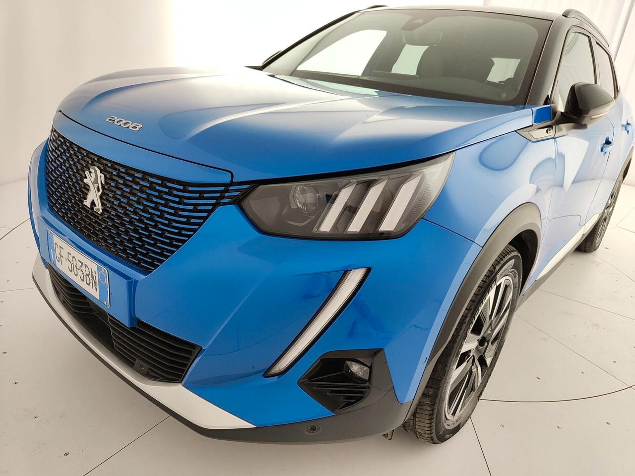 Peugeot 2008 motore elettrico 136 CV GT Pack