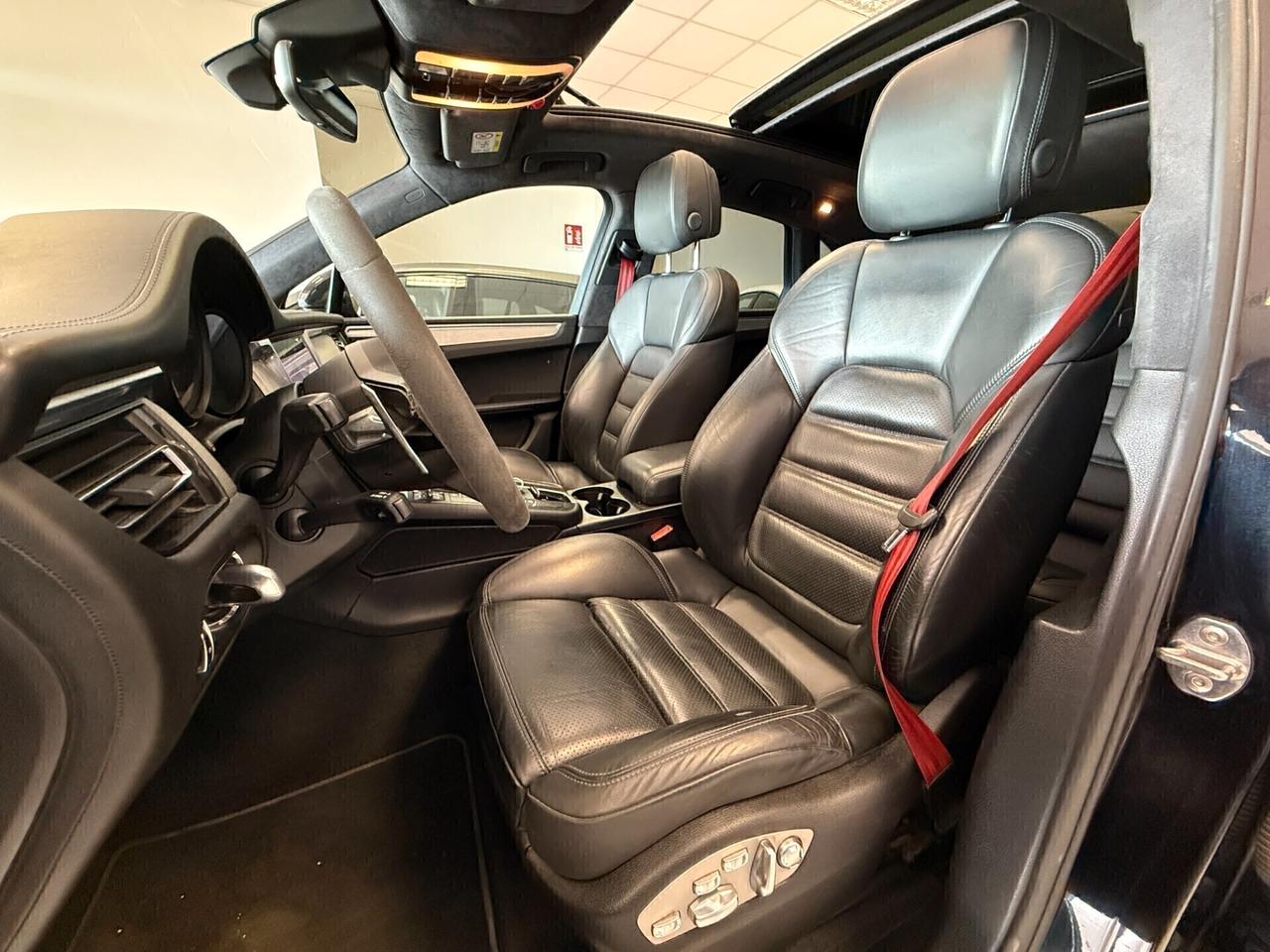 Porsche Macan 2.9 Turbo - IVA ESPOSTA