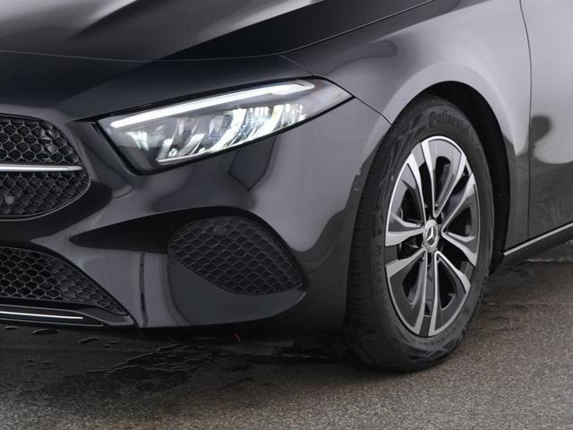 MERCEDES-BENZ A 180 Automatic Progressive Advanced