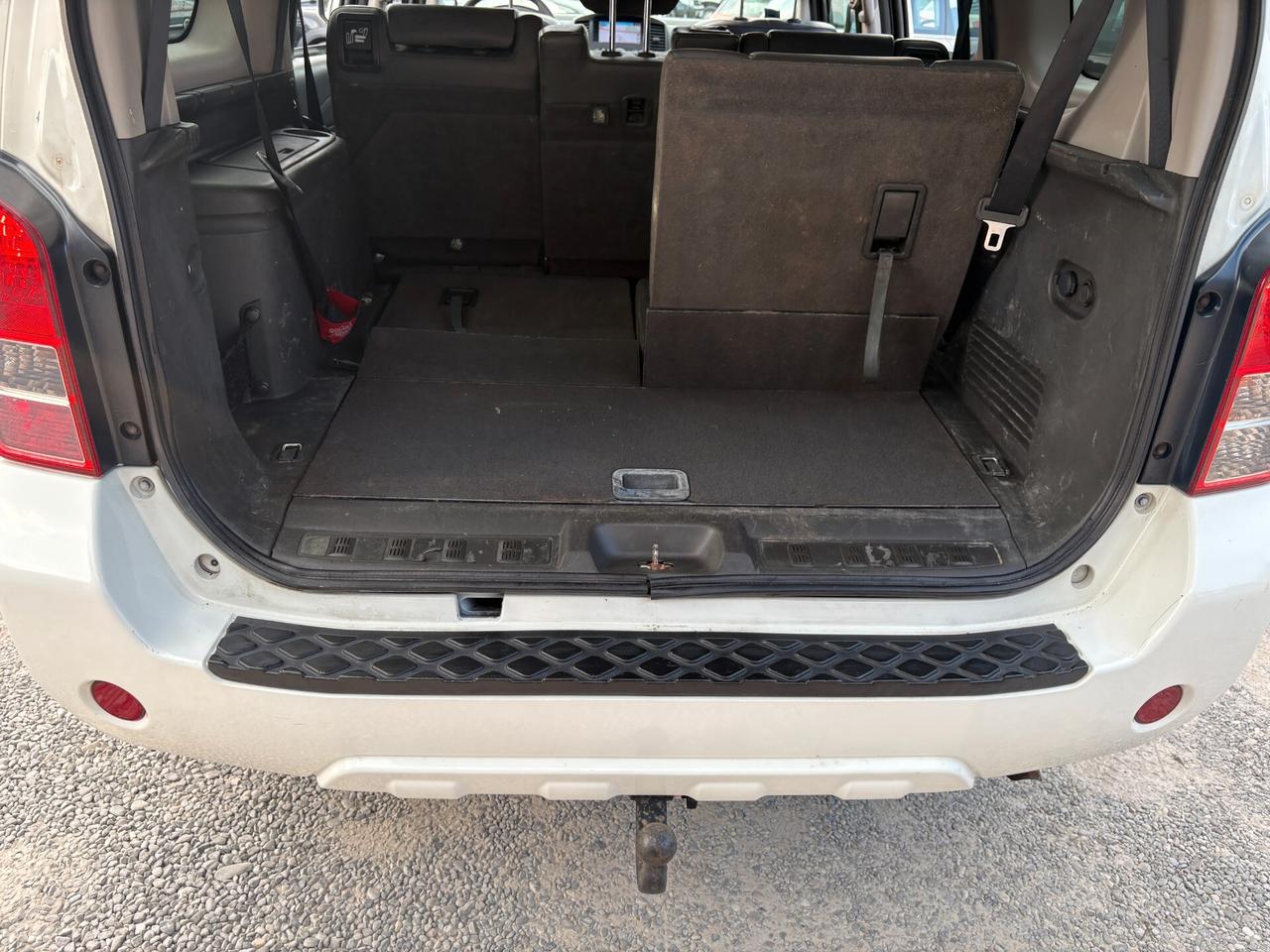 Nissan Pathfinder 2.5 dCi - 7 posti -Gancio