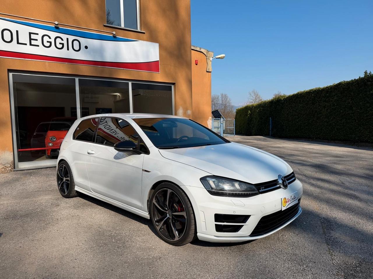 Volkswagen Golf R 2.0 DSG 3p.