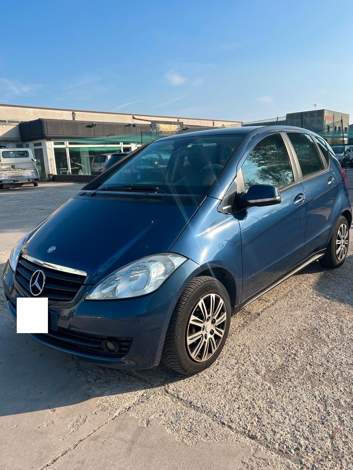 Mercedes-benz A 160 1.5 Benzina BlueEFFICIENCY Executive ok neo patentati