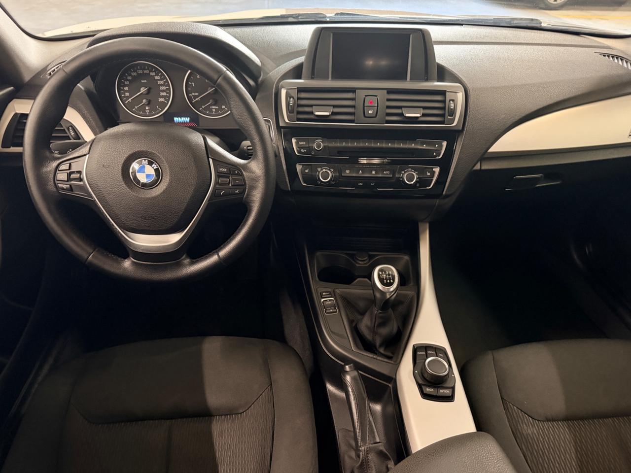 Bmw 116 116i 5p. Sport