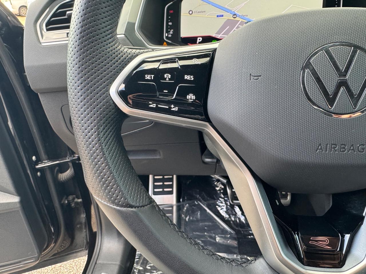 Volkswagen Tiguan 2.0 TDI 150 CV SRC DSG R-Line FULL SERVICE