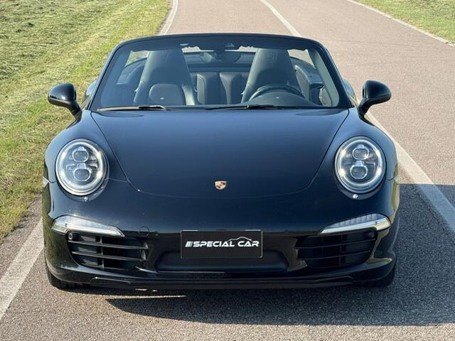 Porsche 911 3.4 Carrera Cabriolet Black Edition