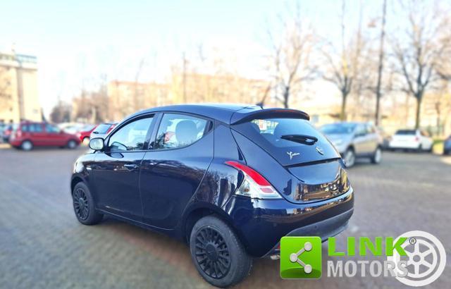 LANCIA Ypsilon 1.2 69 CV 5 porte GPL DELLA CASA Elefantino Blu