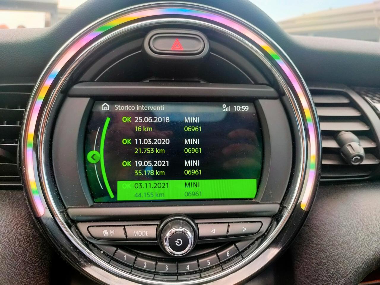 Mini 2.0 Cooper SD aut. Hype 5 porte FULL OPTIONAL